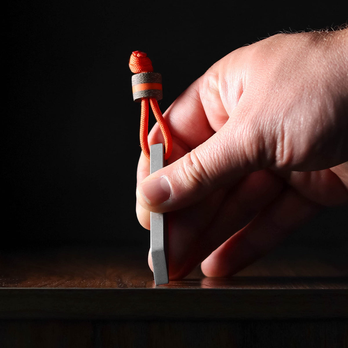 The Mighty Bar - EDC Keychain Prybar